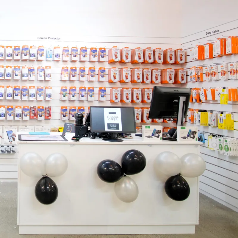 Mobile phones and accessories at Mobile Inn